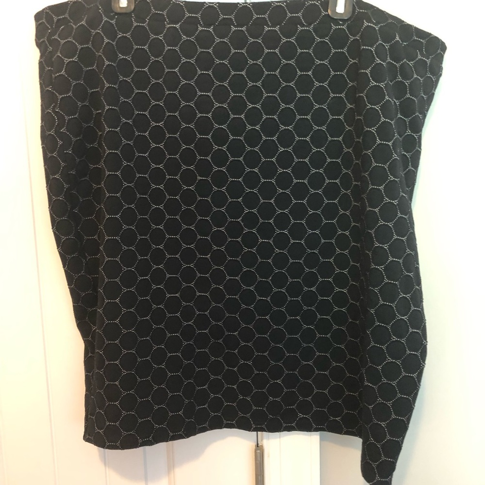 Black mini/midi skirt from Stitch Fix 2X by leota